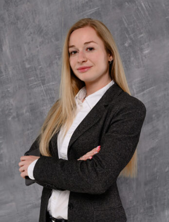 Alisa Dmitrieva 